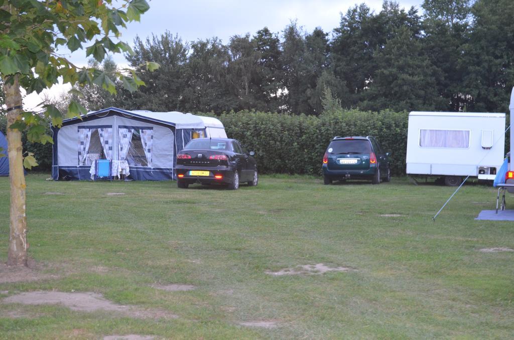 Camping De La Mottelette Forest-Montiers Exterior photo